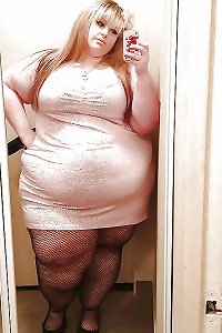 huge arse and massive mammories !