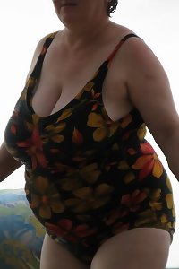 engulfs plumper ON A BEACH